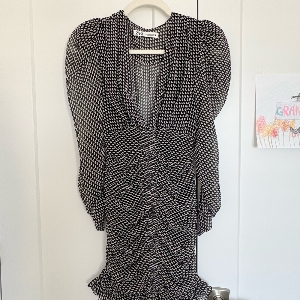 Zara Black and White Women's Dress - Picture 1 of 1